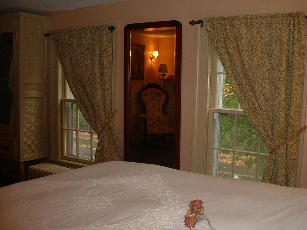 Bushnell House 韦斯特布鲁克 客房 照片